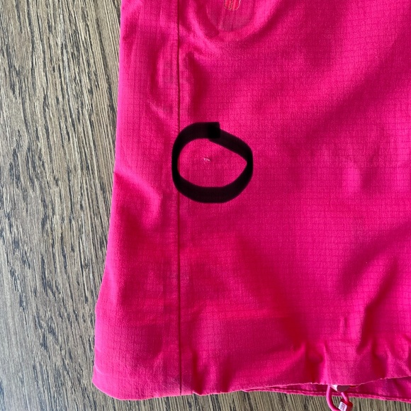 Womens XS MEC Gore-Tex Jacket - Picture 5 of 5